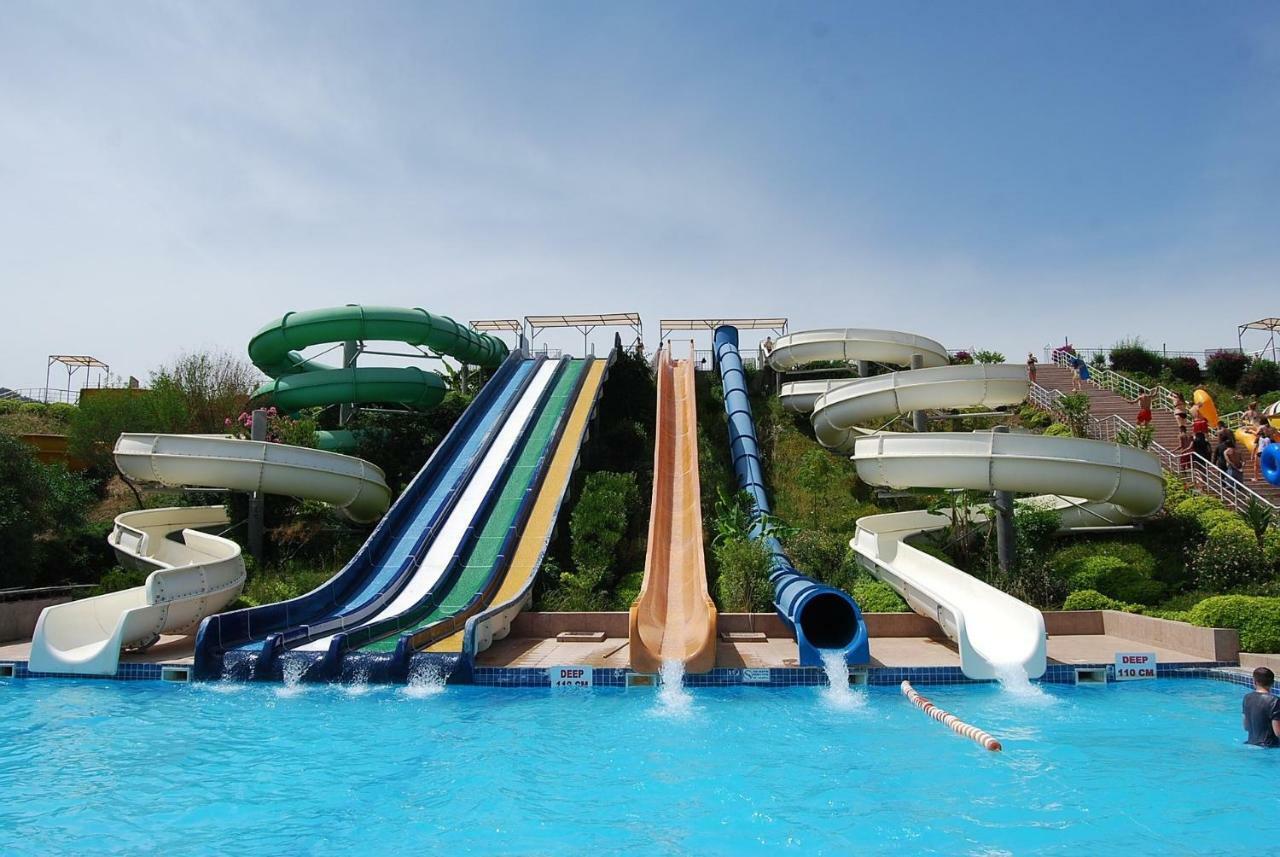 Apartamento Playa Costa Barcelona Malgrat de Mar Buitenkant foto
